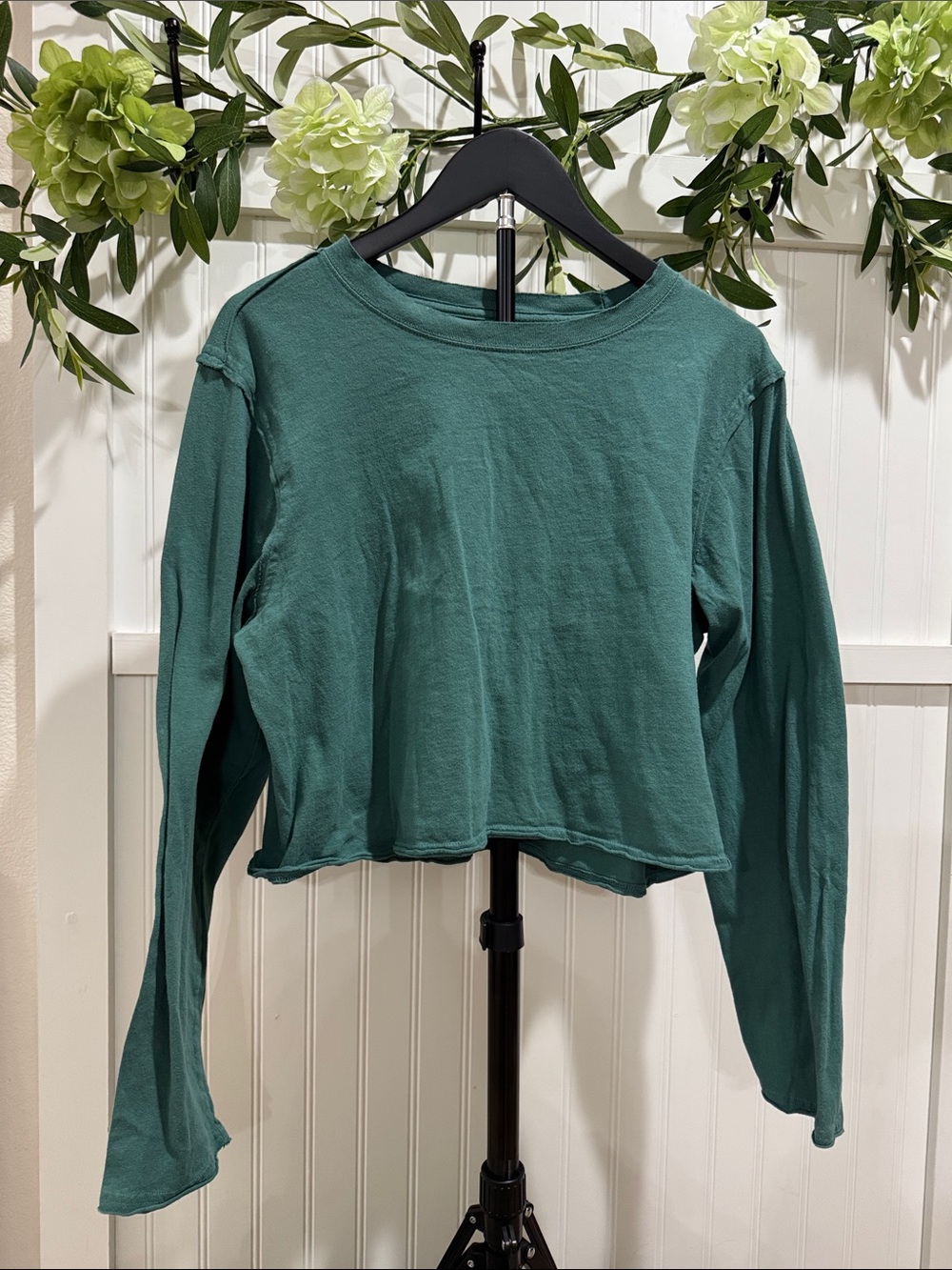#214 WE THE FREE Peacock Teal/Green Cropped Long-Sleeve Tee